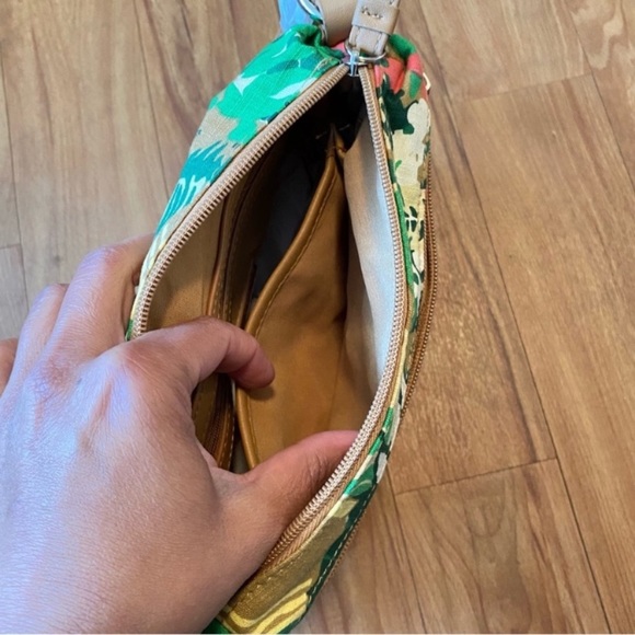 New Rosetti Green Yellow Tropical Bliss Triple Play Carly Mini Crossbody Bag - Picture 8 of 16